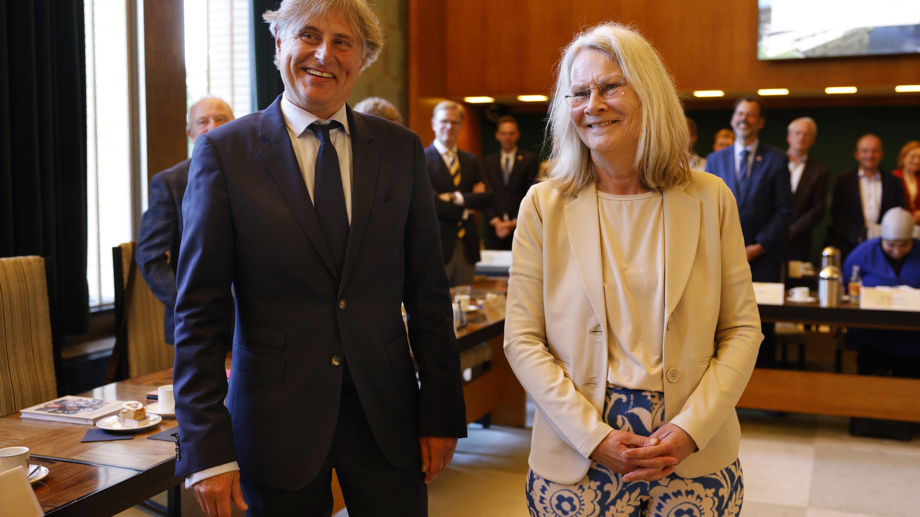 Democraten Hilversum stelden de meeste schriftelijke vragen in 2024, vooral over parkeren en de medi